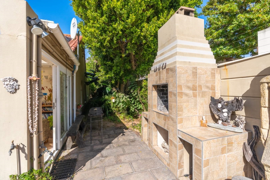 3 Bedroom Property for Sale in Kirstenhof Western Cape